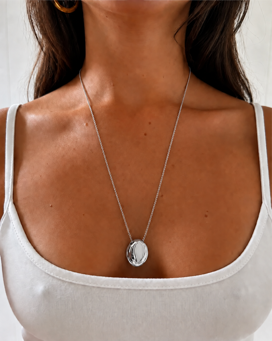 Viona Oval Necklace – Silver