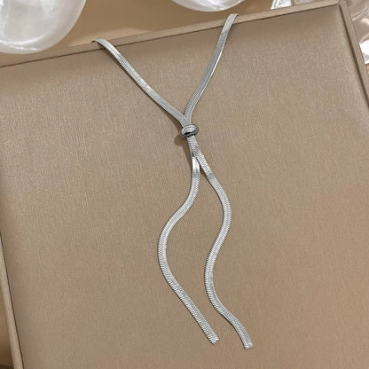Halsband Alin - Silver